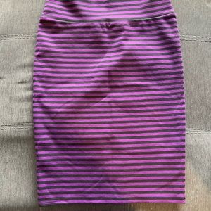 LuLaRoe Cassie skirt small